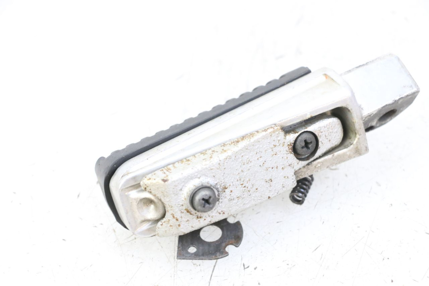 photo de PEDANA POSTERIORE DESTRA YAMAHA XJ6 ABS 600 (2008 - 2016)