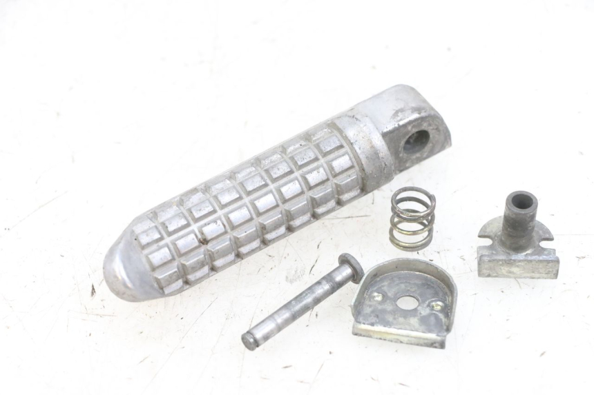 photo de PEDANA POSTERIORE DESTRA KAWASAKI ZR 7 750 (1999 - 2001) - Vista principale