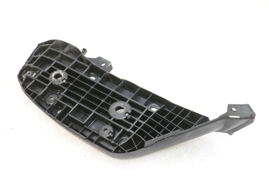 photo de PEDANA POSTERIORE SINISTRA SUZUKI BURGMAN 650 (2013 - 2020)