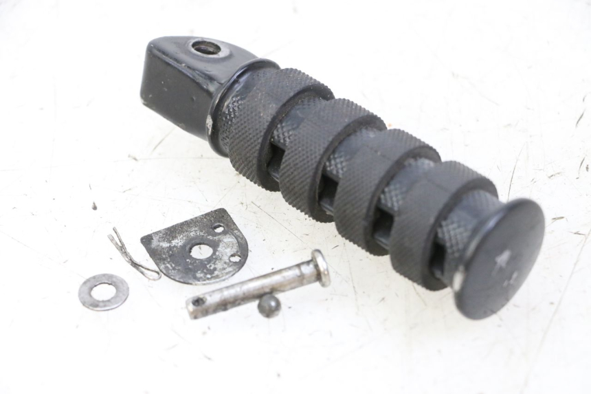photo de PEDANA POSTERIORE SINISTRA KEEWAY K-LIGHT KLIGHT 125 (2018 - 2025)