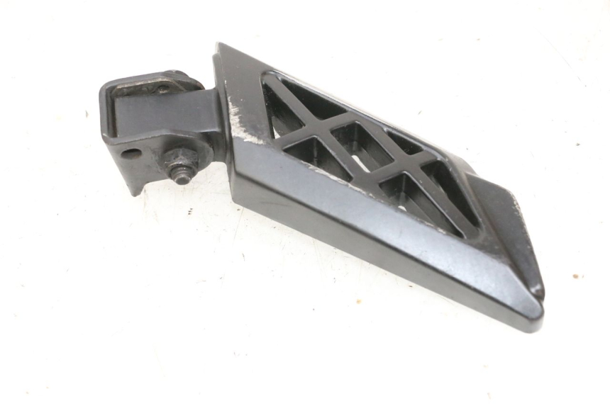 photo de PIANTAFERRO POSTERIORE SINISTRO PEUGEOT KISBEE 4T 50 (2018 - 2022) - Altra angolazione