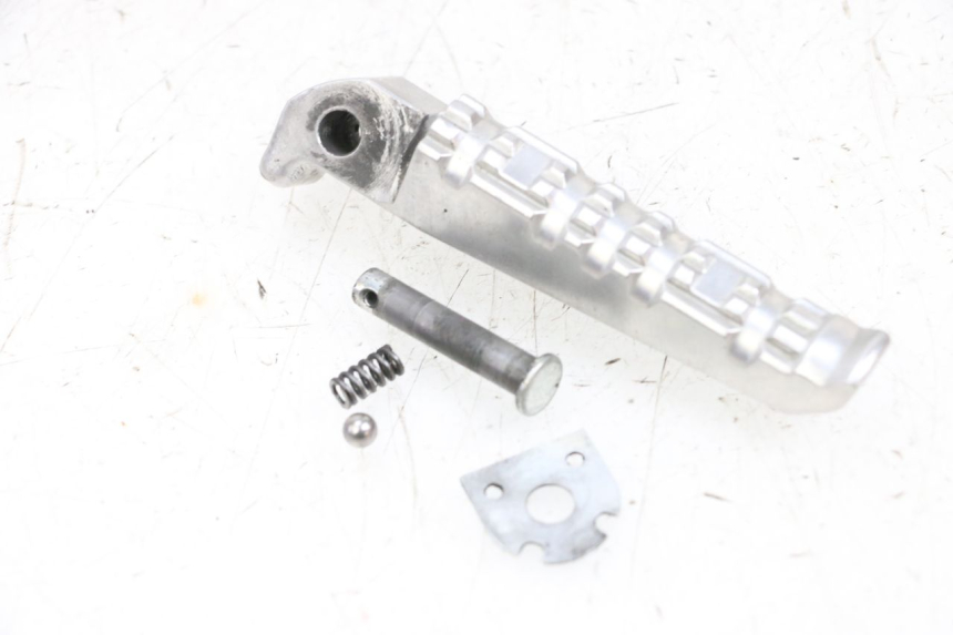 photo de PEDANA POSTERIORE SINISTRA YAMAHA MT-07 MT07 ABS 700 (2018 - 2020) - Dettaglio del componente