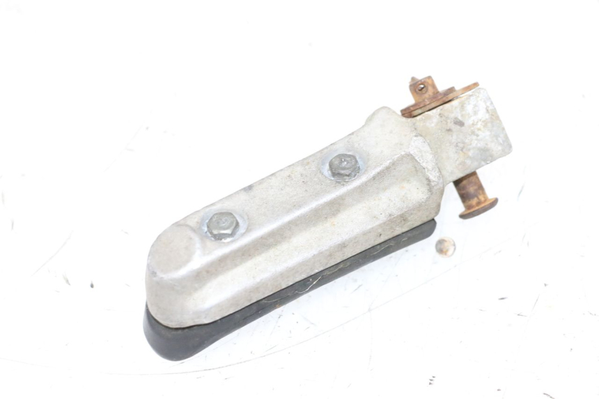 photo de PEDANA POSTERIORE SINISTRA HONDA NSR R 125 (1994 - 2003) - Zoom sullo stato d'uso