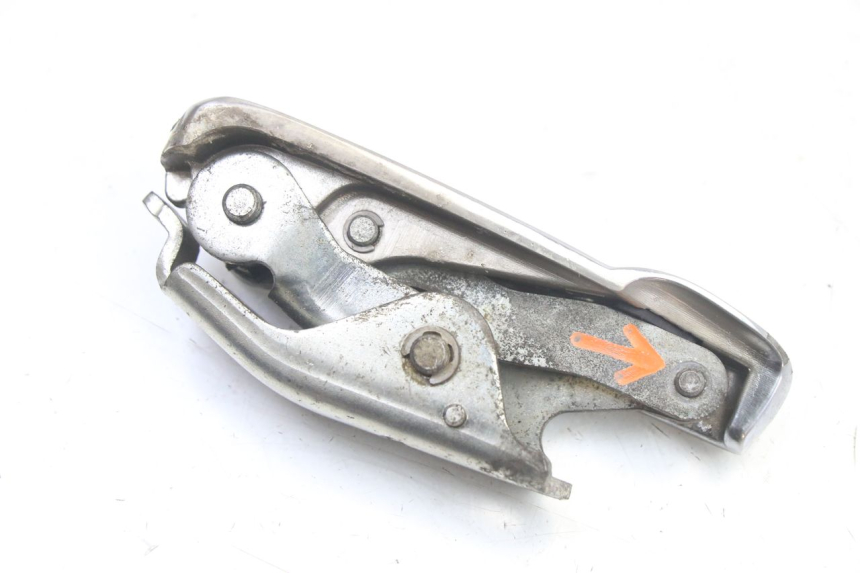 photo de PEDANA POSTERIORE SINISTRA PIAGGIO VESPA GRANTURISMO 125 (2003 - 2007)