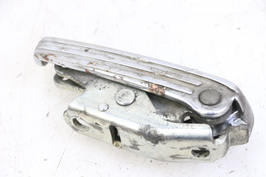 photo de PEDANA POSTERIORE SINISTRA PIAGGIO VESPA GRANTURISMO 200 (2004 - 2005)