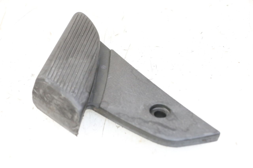 photo de PEDANA POSTERIORE SINISTRA PIAGGIO VESPA LX 150 (2005 - 2013)