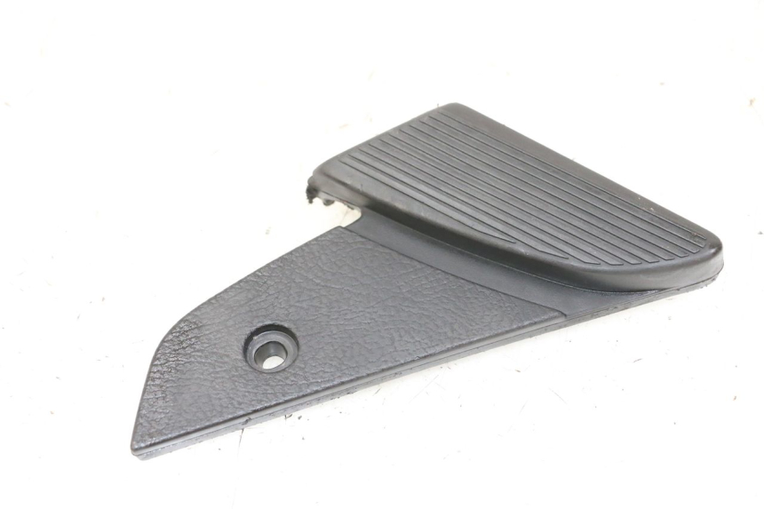 photo de PEDANA POSTERIORE SINISTRA PIAGGIO VESPA S 2T 50 (2007 - 2014)