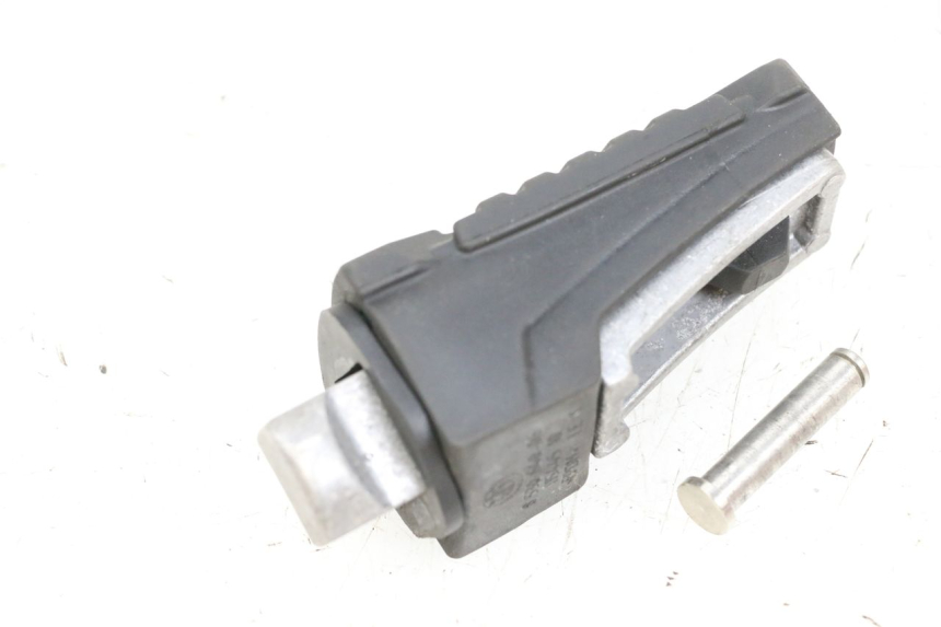 photo de PEDANA POSTERIORE SINISTRA BMW R GS 1250 (2021 - 2024) - Primo piano tecnico