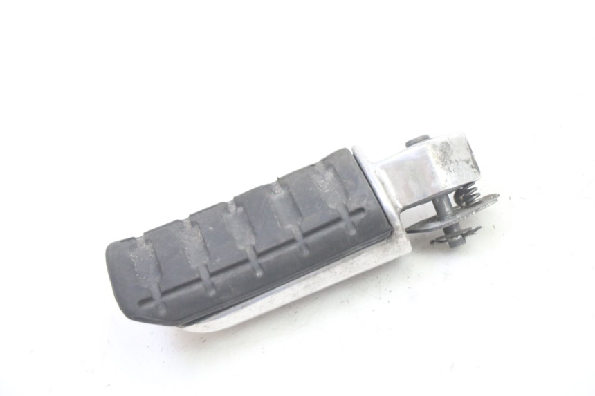 photo de PEDANA POSTERIORE SINISTRA HONDA ST PAN EUROPEAN 1300 (2002 - 2013)