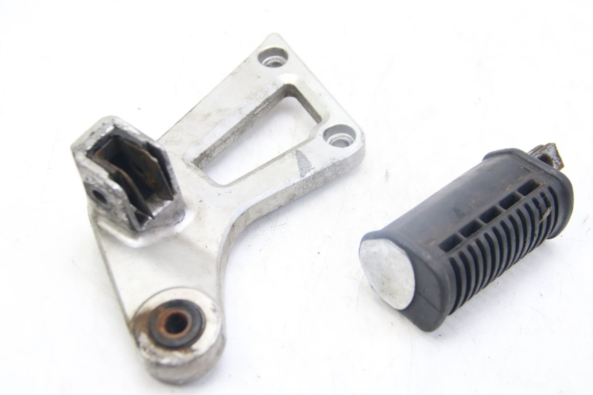 photo de PIANTAFERRO POSTERIORE SINISTRO SUZUKI GSX-F GSX  F 1100 (1988 - 1994)