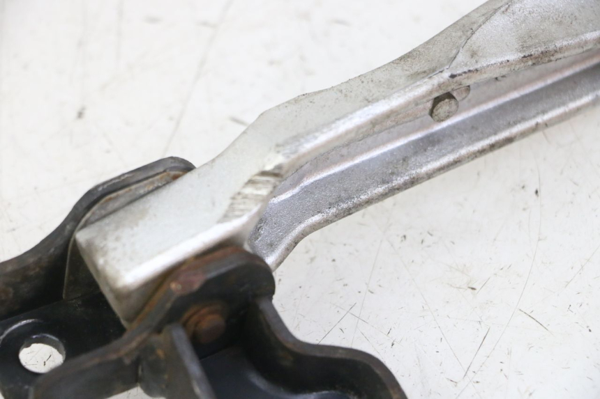 photo de PEDANA POSTERIORE SINISTRA PEUGEOT TWEET PRO CARGO 50 (2018 - 2020) - Altra angolazione