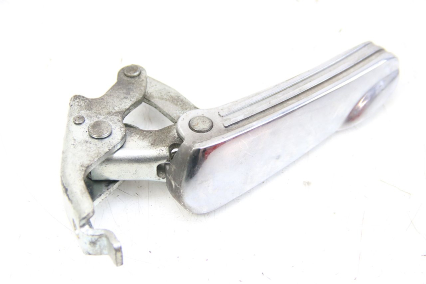 photo de PEDANA POSTERIORE SINISTRA PIAGGIO VESPA GRANTURISMO 125 (2003 - 2007)