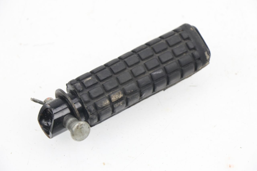 photo de PEDANA POSTERIORE SINISTRA HONDA XLV VARADERO 125 (2000 - 2006)