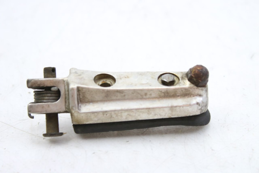 photo de PEDANA ANTERIORE DESTRA HONDA CBF 500 (2004 - 2007)