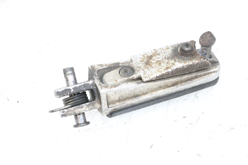 photo de PEDANA ANTERIORE DESTRA YAMAHA FJR ABS 1300 (2006 - 2012) - Zoom sullo stato d'uso