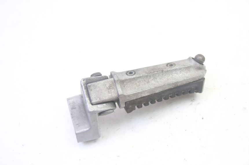 photo de PEDANA ANTERIORE DESTRA KAWASAKI GPZ RX 1000 (1986 - 1988) - Primo piano tecnico