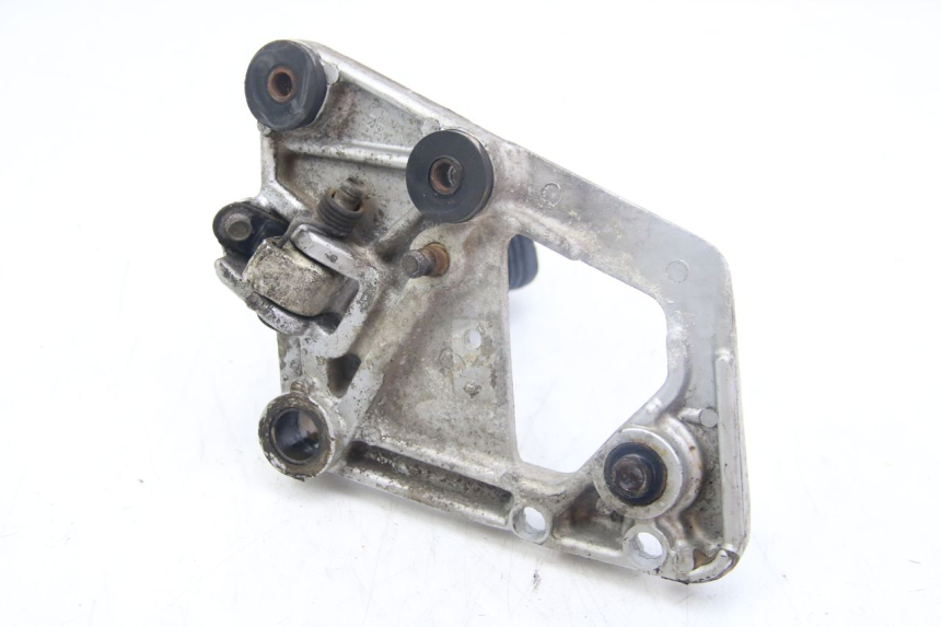 photo de CALE PIED AVANT DESTRO SUZUKI GSX-F GSX  F 1100 (1988 - 1994) - Altra angolazione