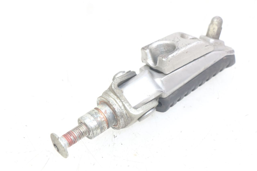 photo de CALE PIED AVANT DESTRO KAWASAKI Z 750 (2007 - 2013)