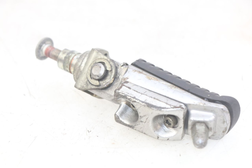 photo de CALE PIED AVANT DESTRO KAWASAKI Z 750 (2007 - 2013)