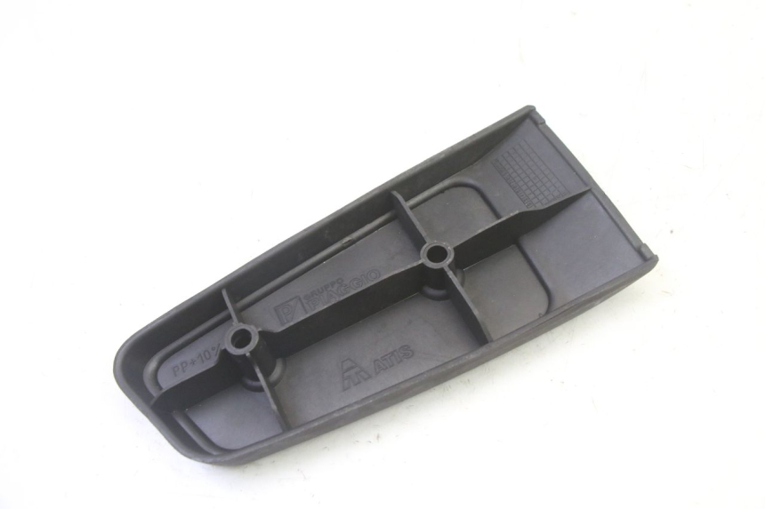 photo de PEDANA ANTERIORE DESTRA PIAGGIO MP3 RL 250 (2007 - 2010)