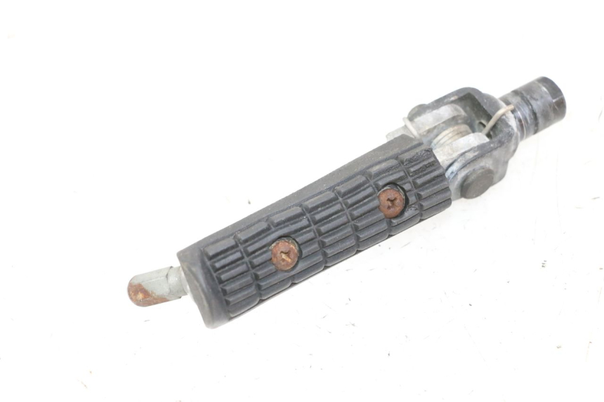 photo de PEDANA ANTERIORE DESTRA TRIUMPH SPRINT 900 (1995 - 1998)