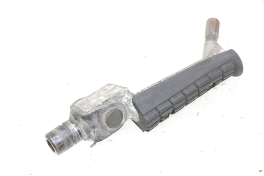 photo de PEDANA ANTERIORE DESTRA TRIUMPH SPRINT 900 (1995 - 1998)
