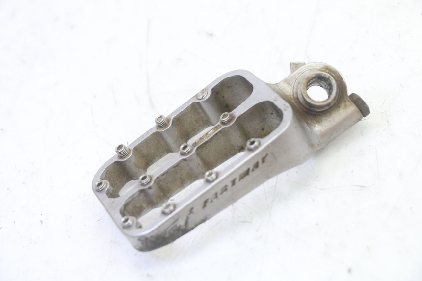 photo de PEDANA ANTERIORE DESTRA KTM SUPERENDURO R 950 (2005 - 2009)