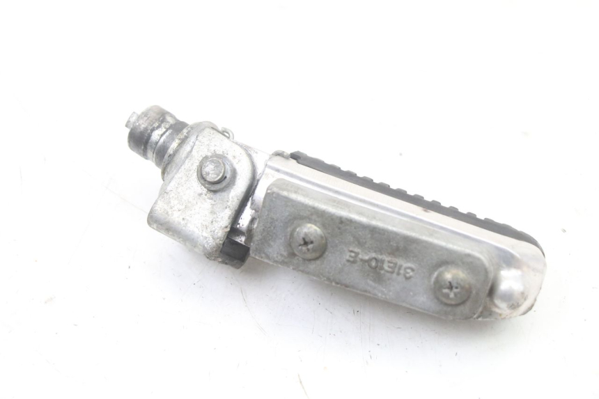 photo de PEDANA ANTERIORE DESTRA SUZUKI GSF S BANDIT 600 (2000 - 2004)