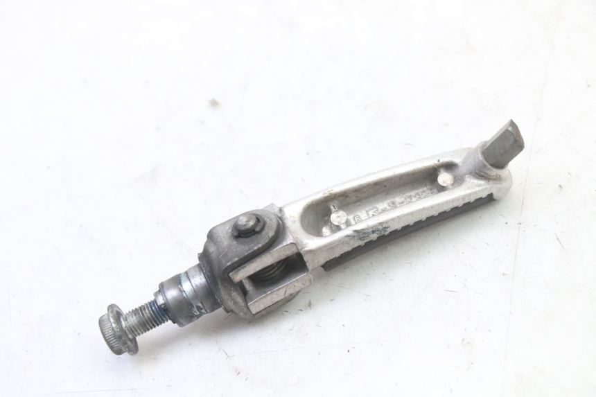 photo de PEDANA ANTERIORE DESTRA SUZUKI SV S 650 (2003 - 2009)