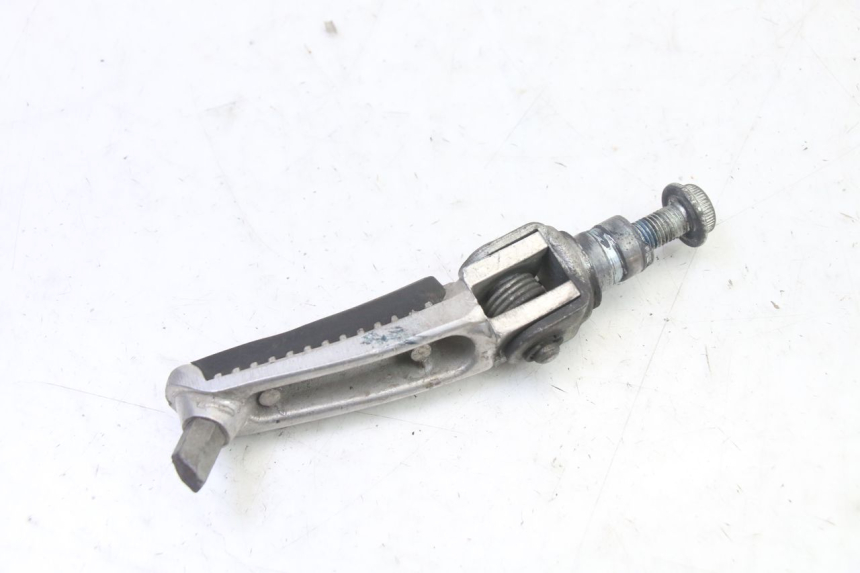 photo de PEDANA ANTERIORE DESTRA SUZUKI SV S 650 (2003 - 2009)