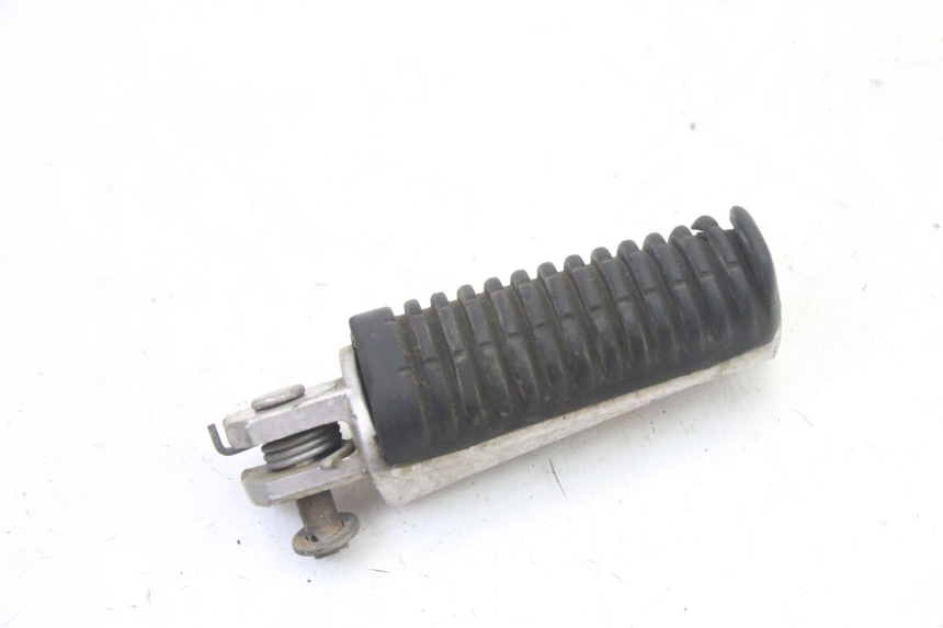 photo de PEDANA ANTERIORE DESTRA YAMAHA TDR DELTABOX 125 (1993 - 2003)