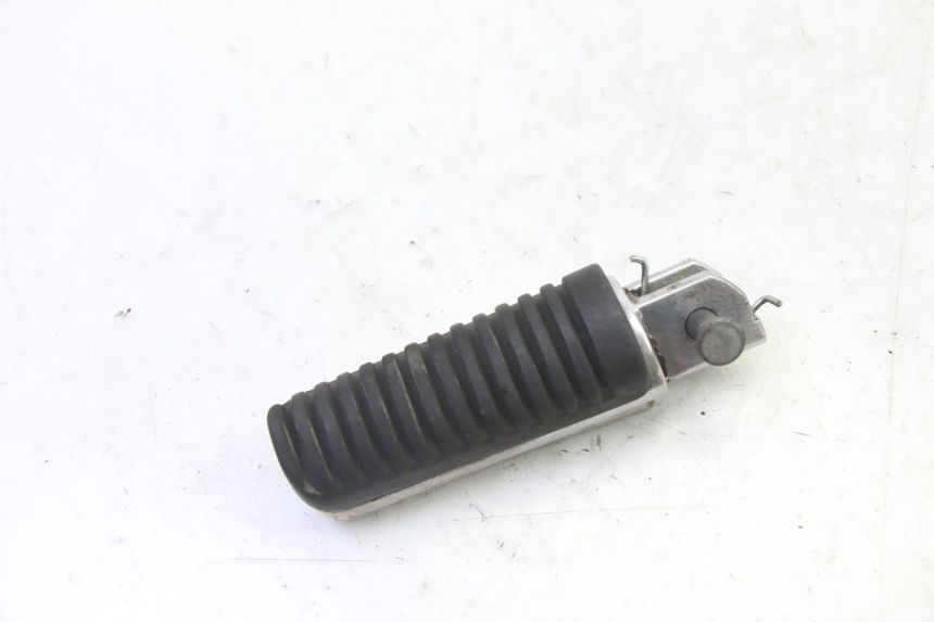 photo de PEDANA ANTERIORE DESTRA YAMAHA XJ6 ABS 600 (2008 - 2016)