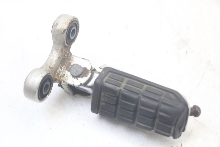 photo de CALE PIED ANTERIORE DESTRO YAMAHA FJ 3CX 1200 (1986 - 1996)