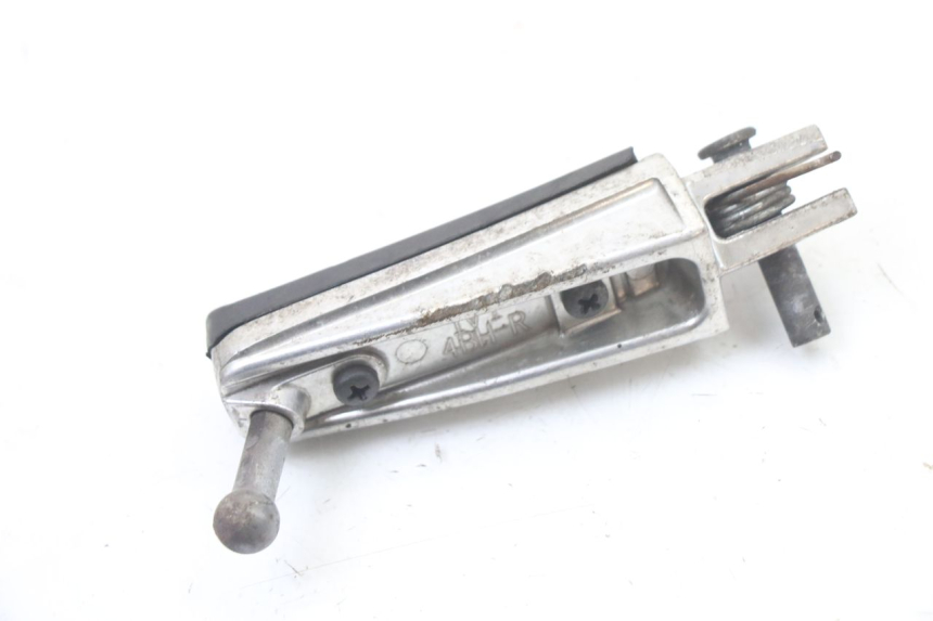 photo de PEDANA ANTERIORE DESTRA YAMAHA FZ6 FAZER S2 600 (2007 - 2011)