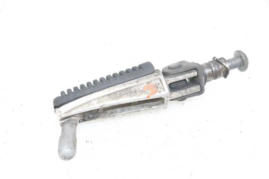 photo de CALE PIED ANTERIORE DESTRO YAMAHA FZS FAZER 600 (2001 - 2003)