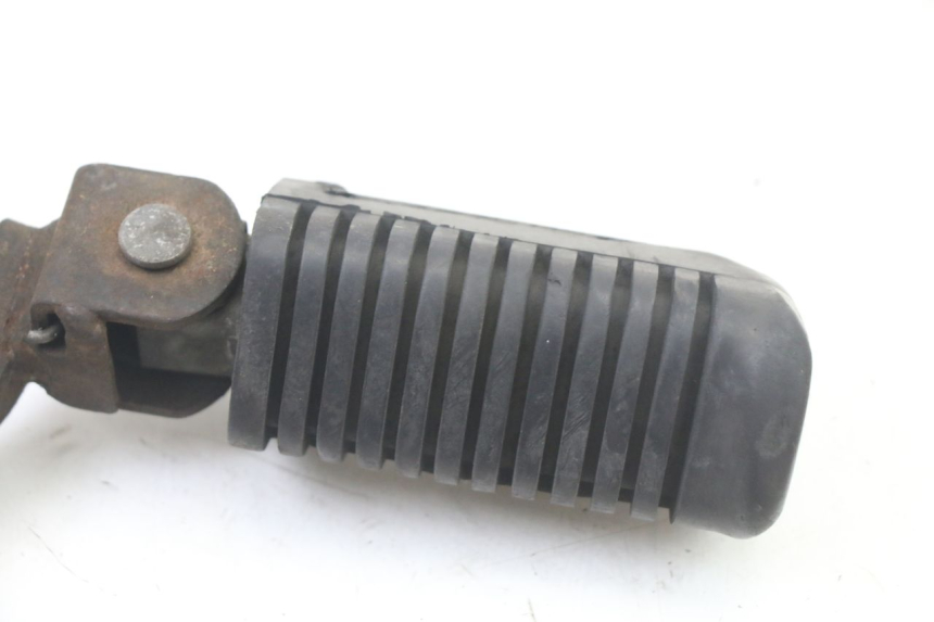 photo de PEDANA ANTERIORE DESTRA YAMAHA SR 125 (1982 - 2003)