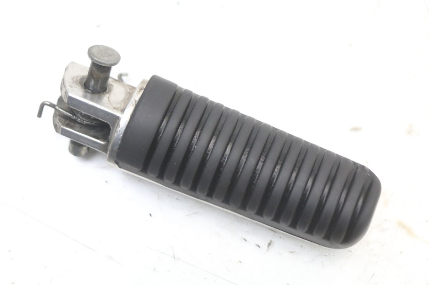 photo de PEDANA ANTERIORE DESTRA YAMAHA XJ6 ABS 600 (2008 - 2016)