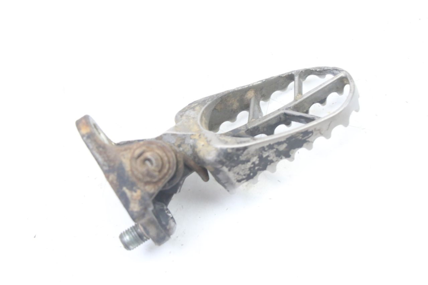 photo de PEDANA ANTERIORE DESTRA YAMAHA YZ-F YZF 250 (2007 - 2013)