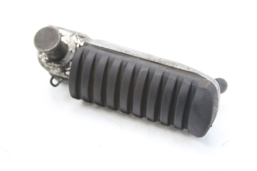 photo de CALE PIED AVANT DESTRO KAWASAKI ZR7 ZR-7 S 750 (1999 - 2004)