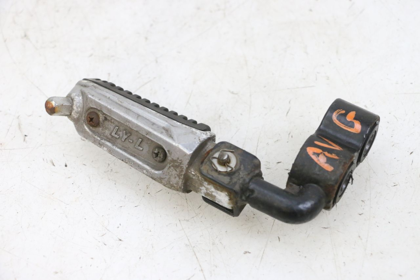 photo de PEDANA ANTERIORE SINISTRA KSR CODE 125 (2018 - 2020) - Zoom sullo stato d'uso