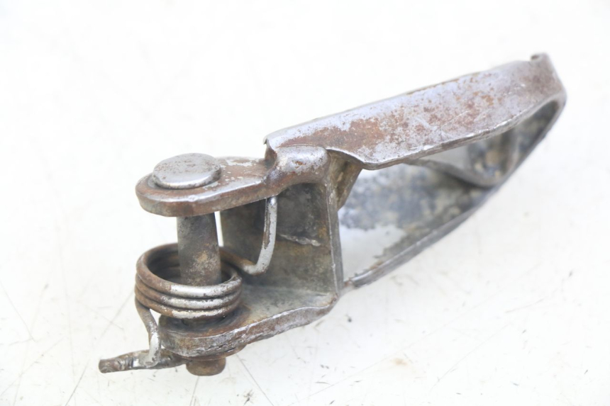 photo de CALE PIED ANTERIORE SINISTRO HONDA CR 80 (2001 - 2003)