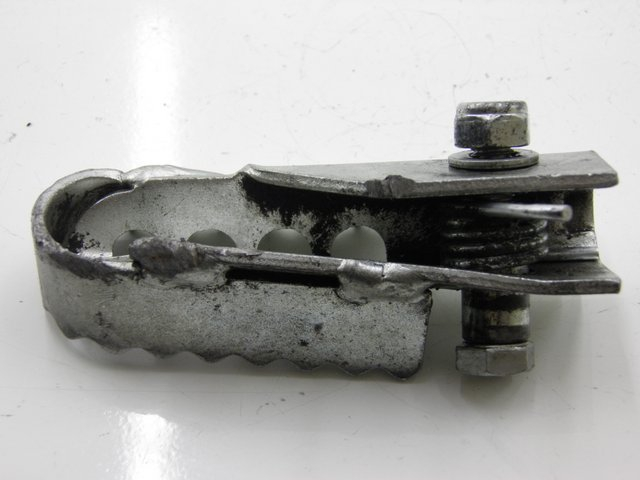 photo de Pedale del freno anteriore sinistro DERBI SENDA SM DRD 50 (2008 - 2013)