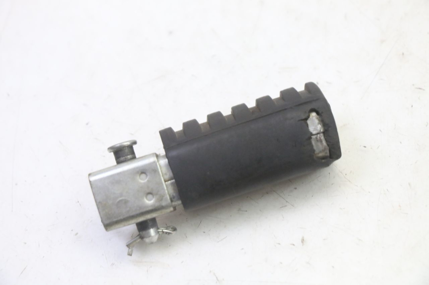 photo de PEDANA ANTERIORE SINISTRA YAMAHA PW 50 (1984 - 2020)