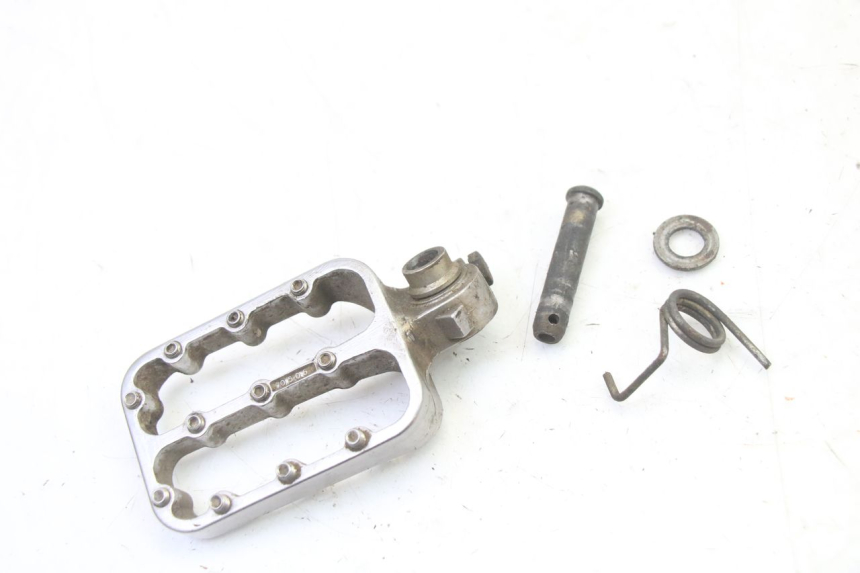 photo de PEDANA ANTERIORE SINISTRA KTM SUPERENDURO R 950 (2005 - 2009)