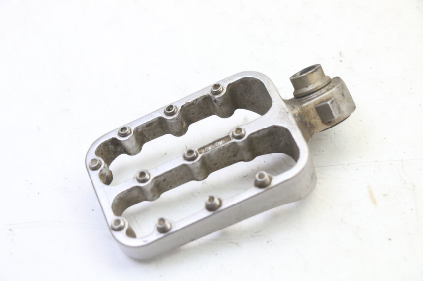 photo de PEDANA ANTERIORE SINISTRA KTM SUPERENDURO R 950 (2005 - 2009)