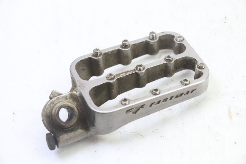 photo de PEDANA ANTERIORE SINISTRA KTM SUPERENDURO R 950 (2005 - 2009)