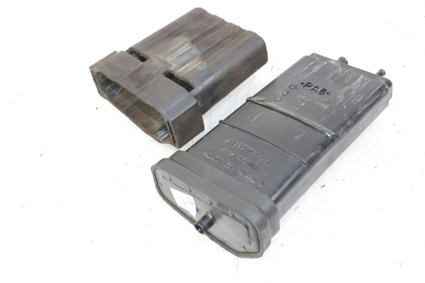 photo de CANISTRO HUSQVARNA SVARTPILEN 401 (2018 - 2023)