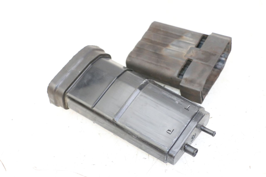photo de CANISTRO HUSQVARNA SVARTPILEN 401 (2018 - 2023)