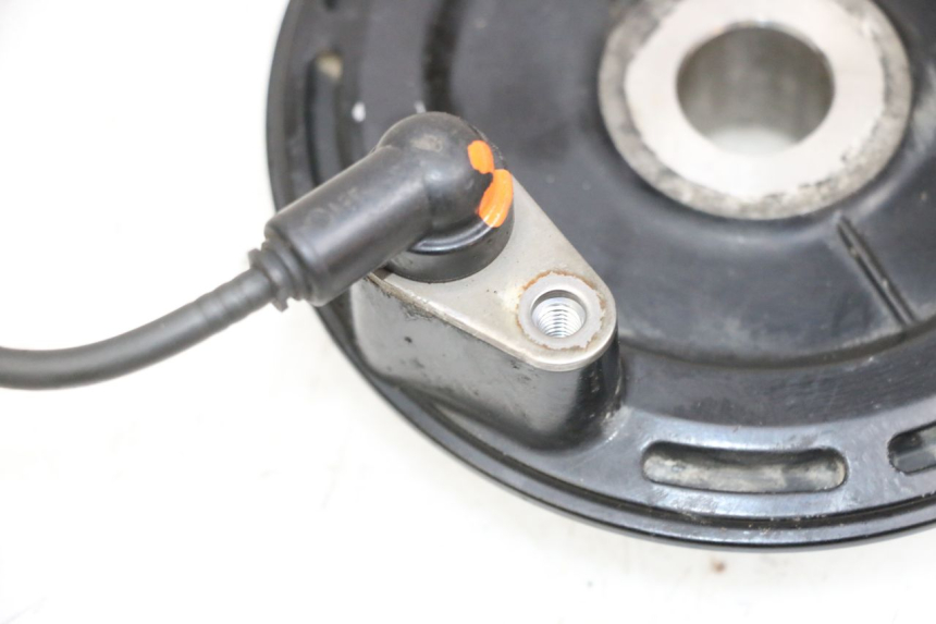 photo de CAPTEUR ABS POSTERIORE YAMAHA FJR ABS 1300 (2006 - 2012) - Dettagli dei punti di fissaggio