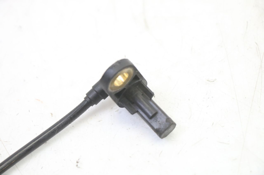 photo de SENSORE ABS POSTERIORE SUZUKI GSR 750 (2011 - 2017)